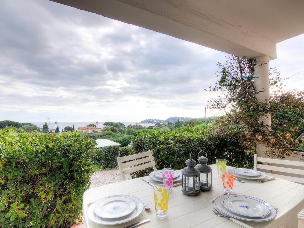 Apartment Riva Bella-1 By Interhome Cavalaire-sur-Mer Exterior foto